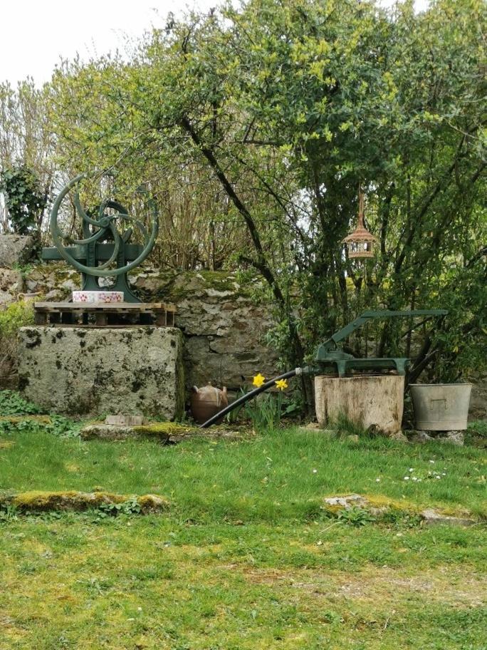 Chez Norbert Villa Quarré-les-Tombes Dış mekan fotoğraf